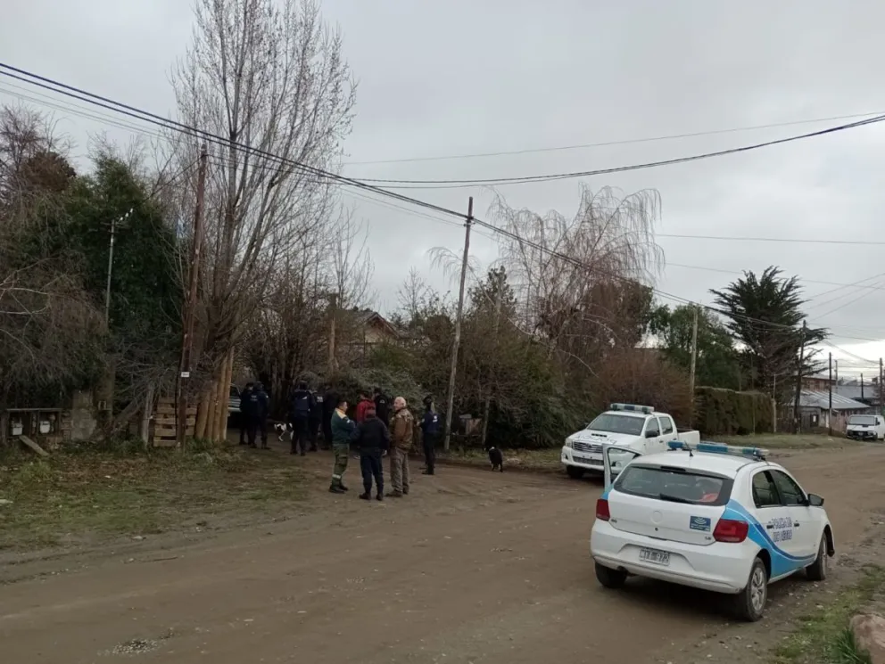 Recuperaron pertenencias de familia asaltada en su casa de los kilómetros