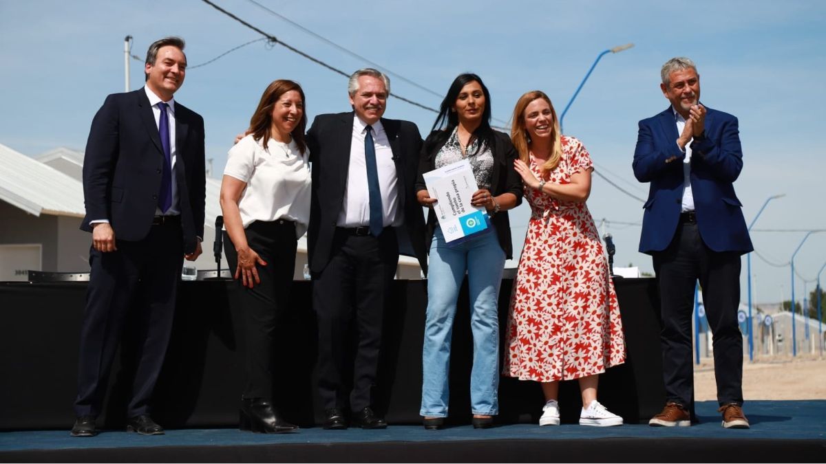 Alberto Fernández, en Río Negro: "Argentina necesita que nos escuchemos; no que nos chiflemos"