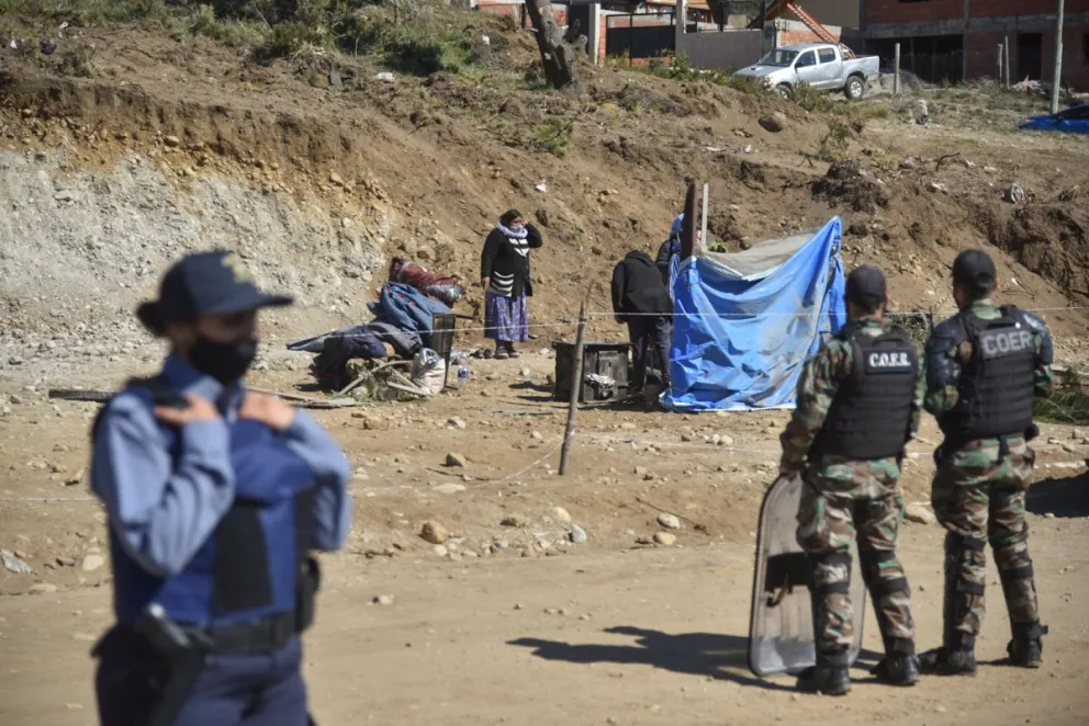Absolvieron a 19 personas acusadas por la usurpación de una plaza