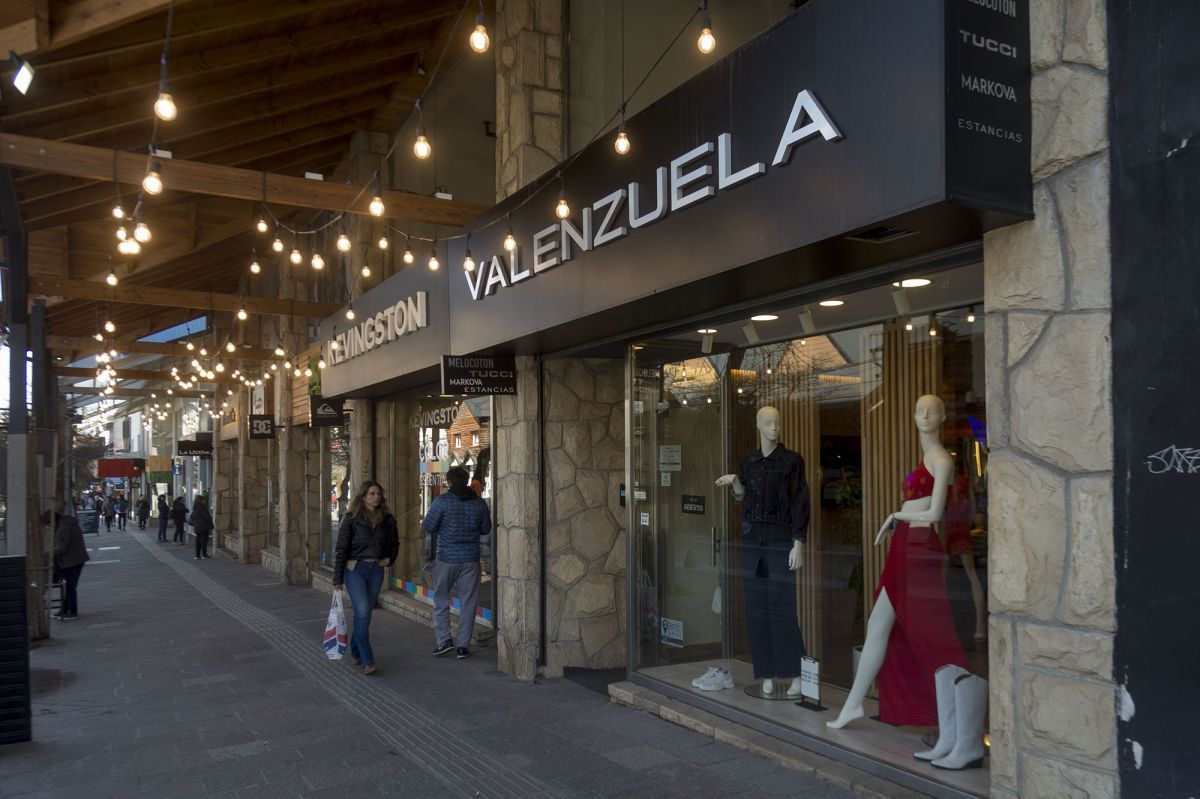 Preocupa la caída del consumo en Bariloche y el sector comercial advierte un escenario “complejo”