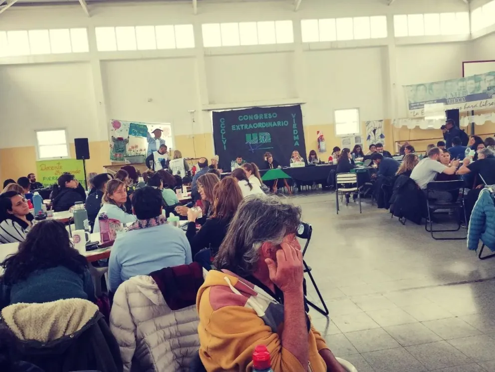 Docentes aceptaron la propuesta de aumento salarial