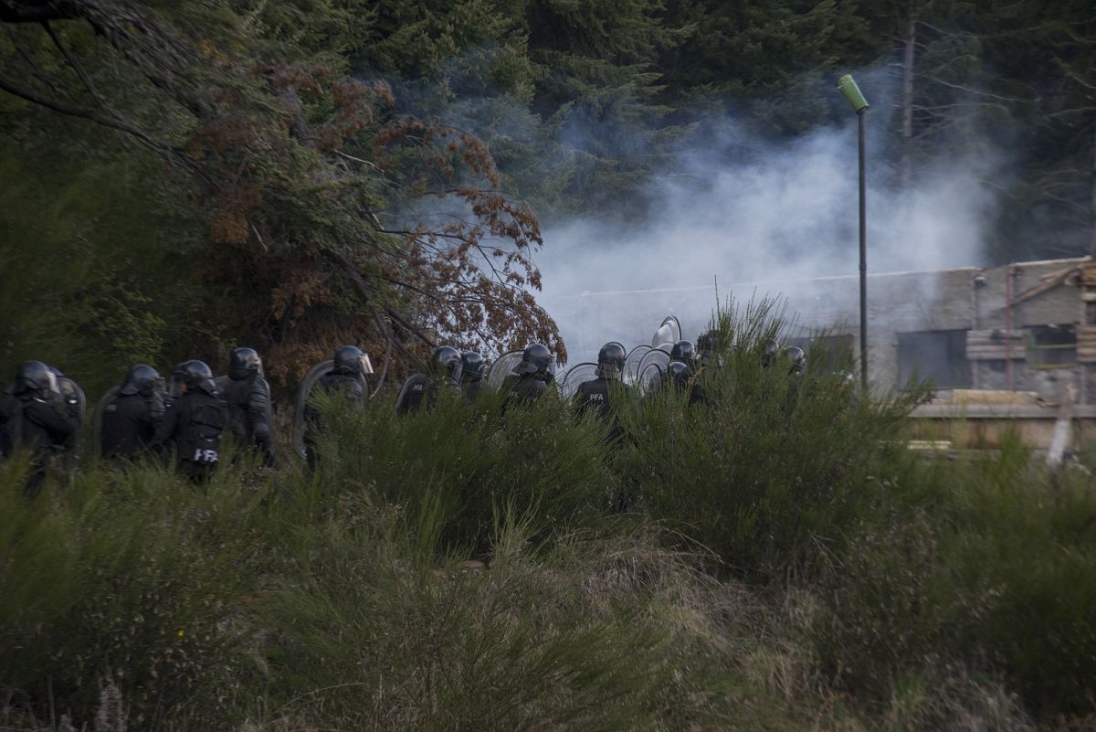Desalojo en Villa Mascardi, una grieta dentro del Frente de Todos