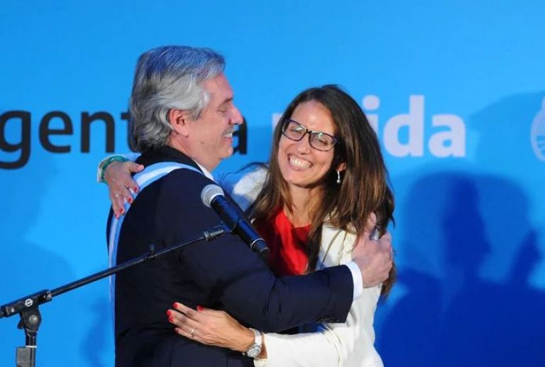 Renunció la Ministra de Mujeres por el desalojo en Villa Mascardi