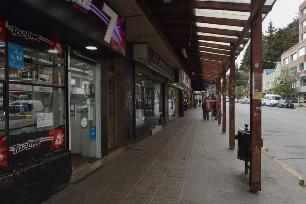 Sigue el paro de colectivos impulsado por la UTA