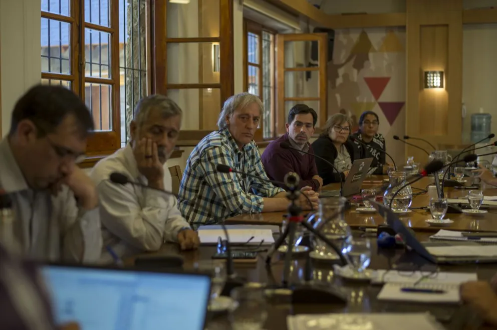 En el Concejo, vecinos pidieron que se declare la emergencia sanitaria del vertedero