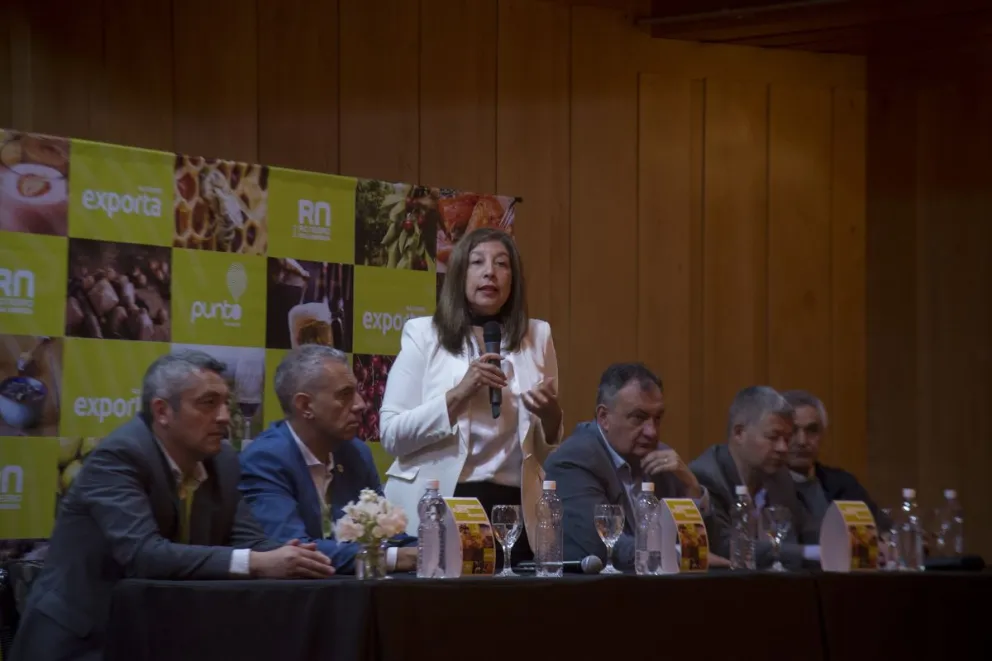 Productores locales buscan llegar a las góndolas de todo el país