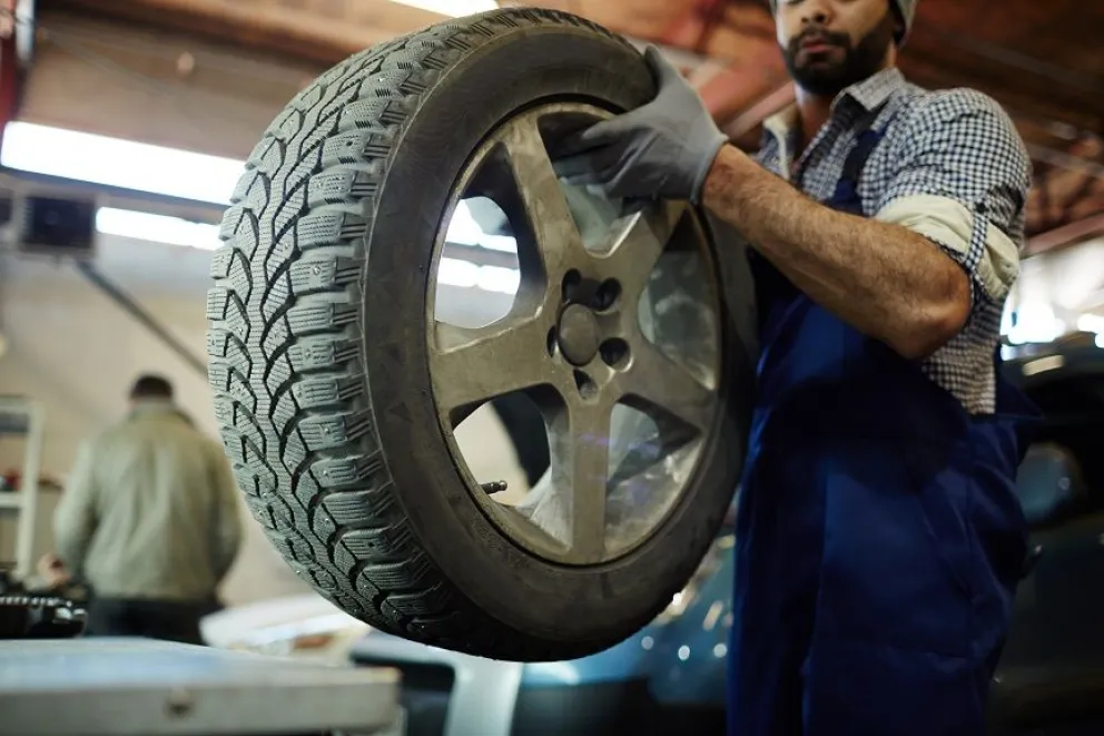 Fallo a favor de trabajador echado cuando cumplía un tratamiento médico