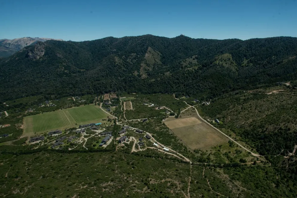 Ordenan que Arelauquen autorice el acceso a servicios para la comunidad Quijada