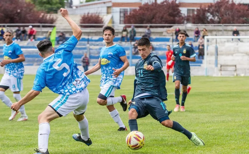 El amistoso de seleccionados terminó en un atractivo empate