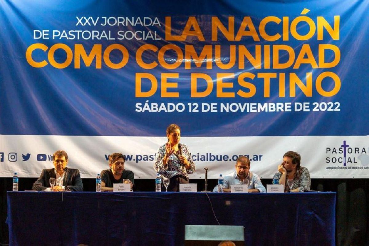 Para Carreras, "el pueblo de Río Negro nos agradece que estemos fuera de la grieta"
