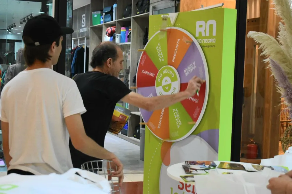 Promocionan los destinos rionegrinos en Salta