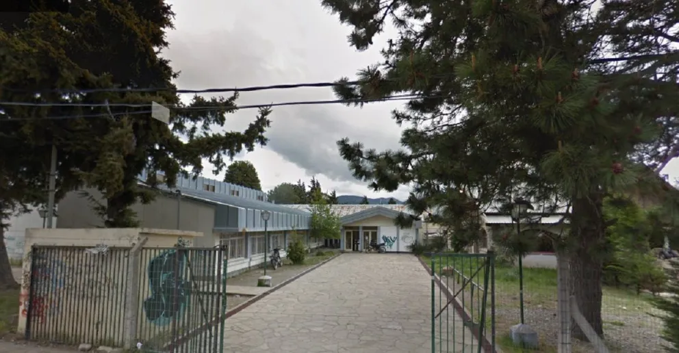 Se conocieron ofertas para refaccionar el CET Nº 2 