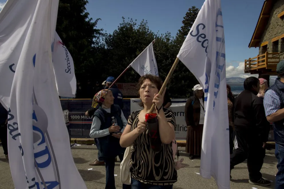 “Hay sectores empresariales que llevan a las familias a la miseria”