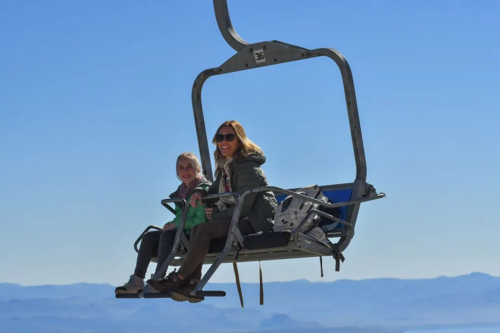 En verano igual se disfruta a pleno del cerro Catedral