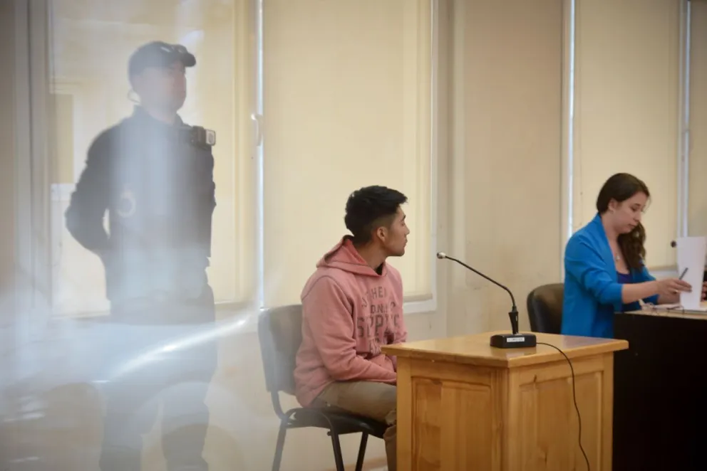 Detuvieron al joven acusado de golpear al policía y causar su muerte