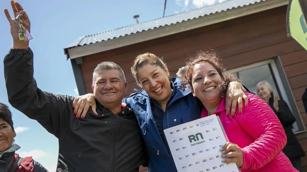 Entregaron 100 viviendas en Bariloche