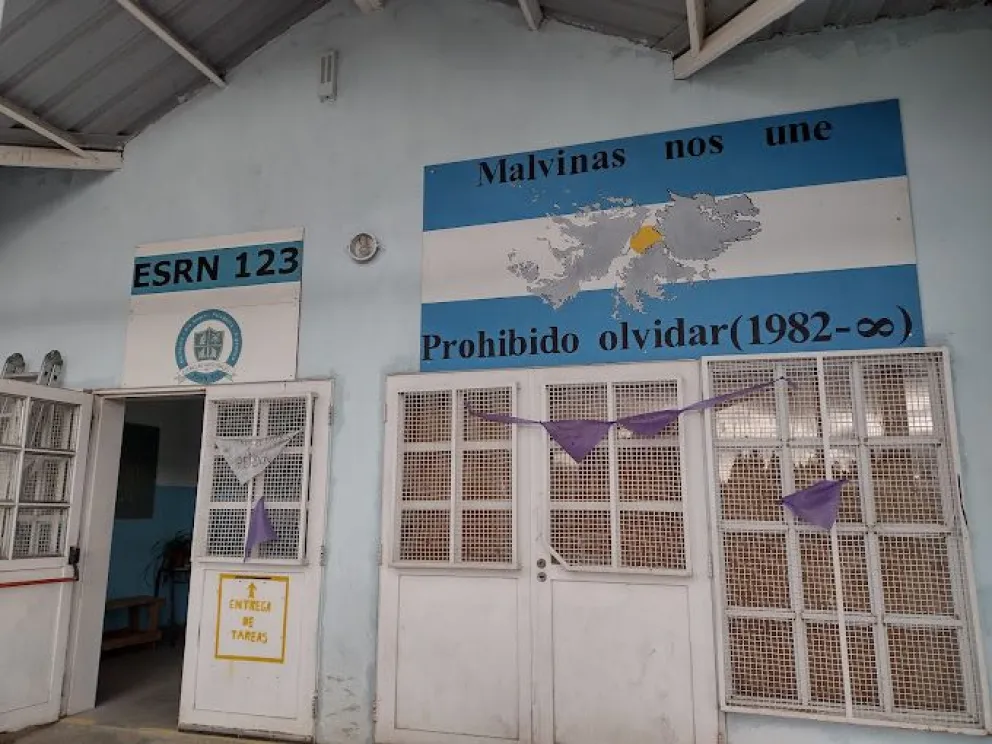 Robaron elementos tecnológicos de la ESRN 123