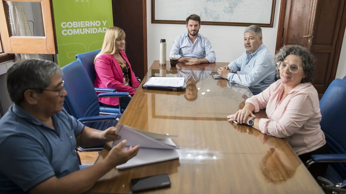 Gobierno aseguró que revisará las liquidaciones de adelanto del 10% de los estatales