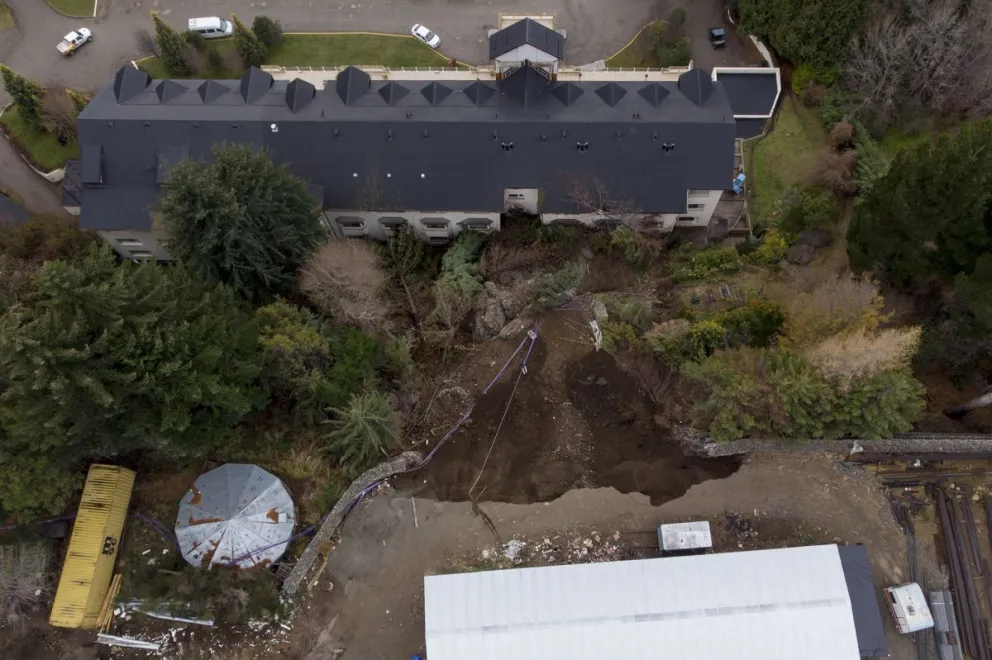 Imputaron al dueño de Villa Huinid y a un arquitecto por el alud que mató a tres personas