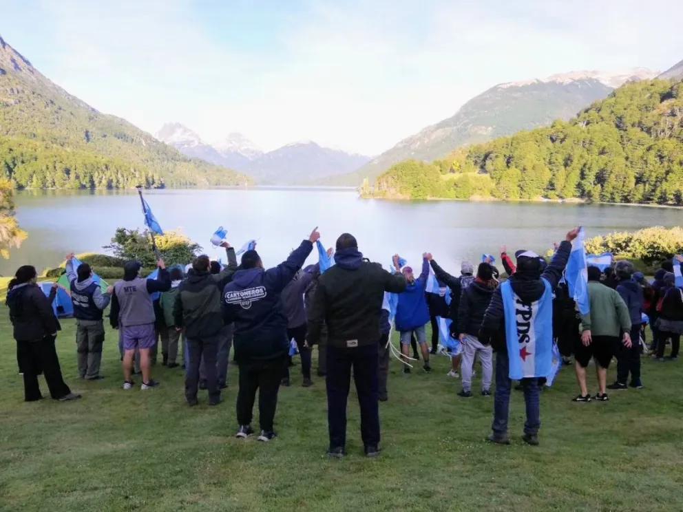 Grabois, tras el acampe en Lago Escondido: “Vamos a volver todas las veces que sea necesario”