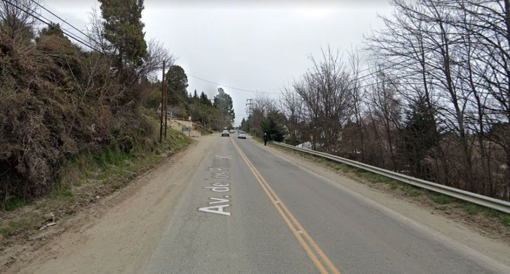 Volcó una camioneta y atropelló a dos peatones 