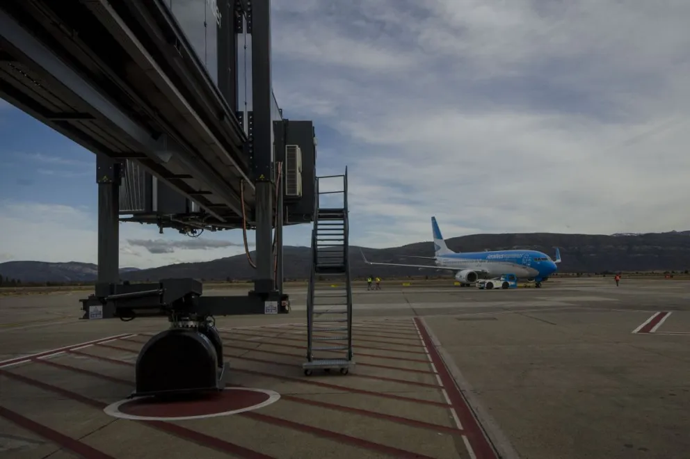 La ruta aérea Buenos Aires-Bariloche es la más comercializada del país