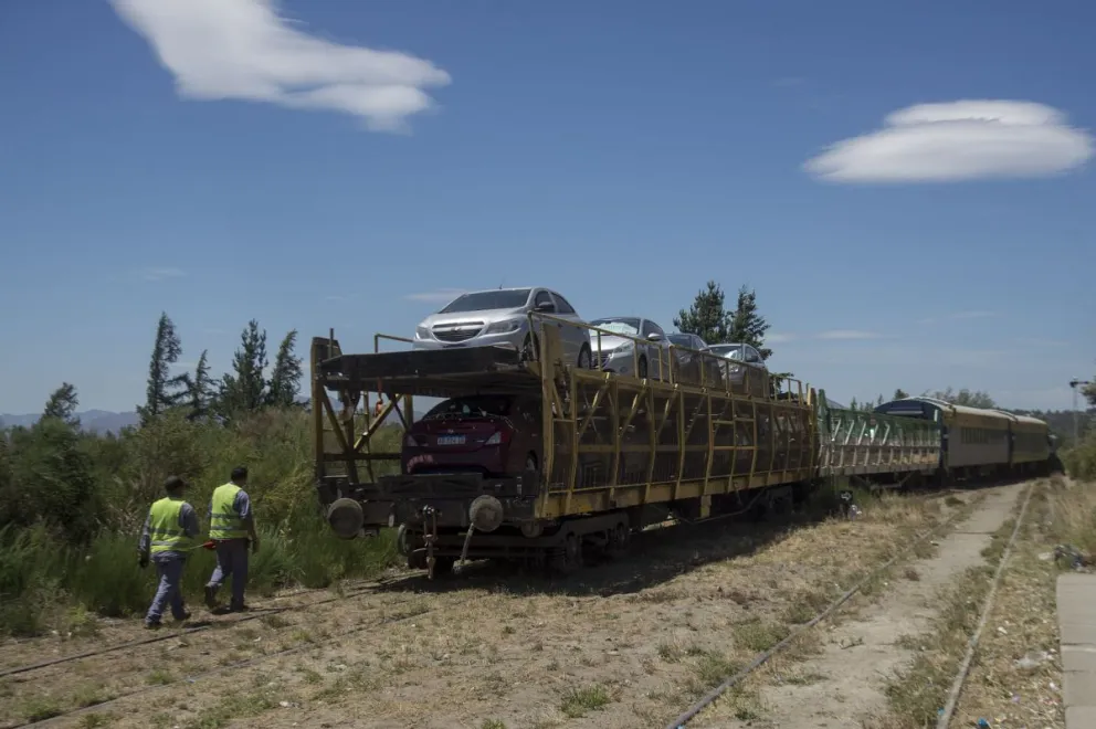 El Tren Patagónico vuelve a las vías con normalidad