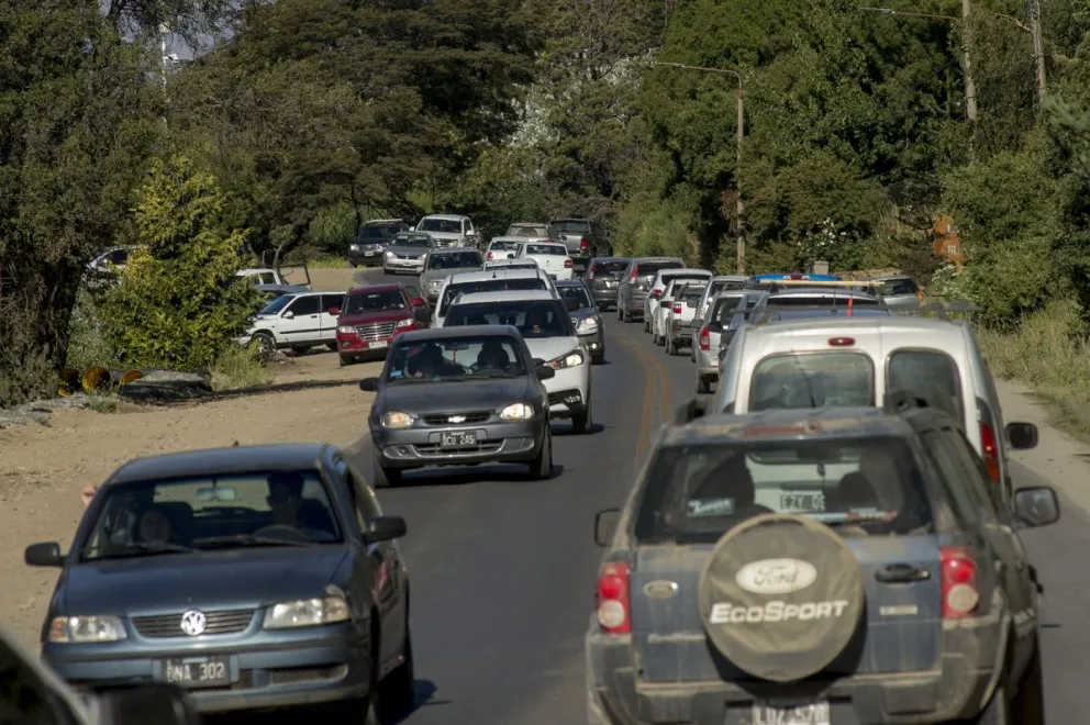 La licencia de conducir tendrá formato digital y quedará únicamente como opcional la cédula física tradicional. Foto: Ilustrativa Marcelo Martínez.