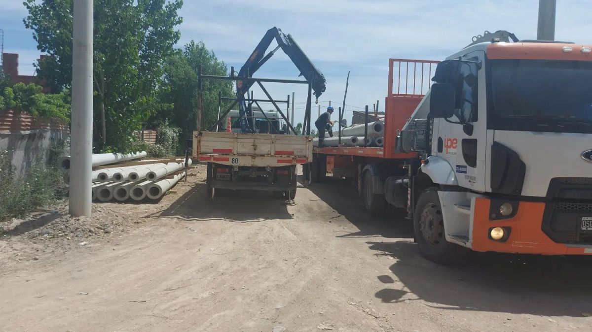 En los próximos meses se regularizarán los servicios en Alun Ruca