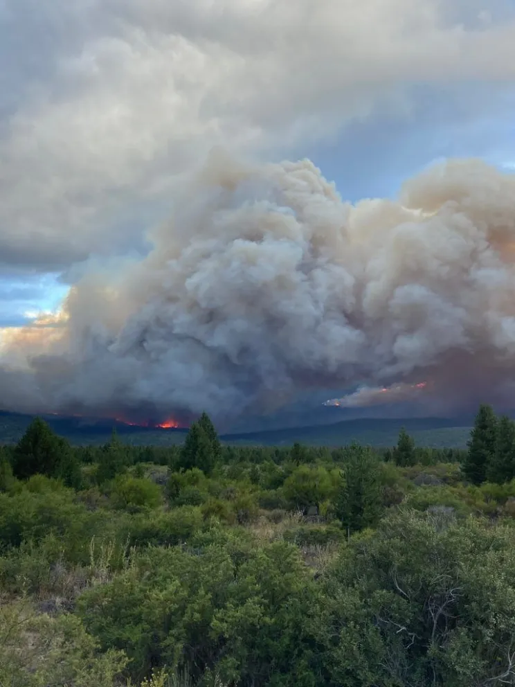 El incendio en Cuesta del Ternero ya consumió más de 1300 hectáreas