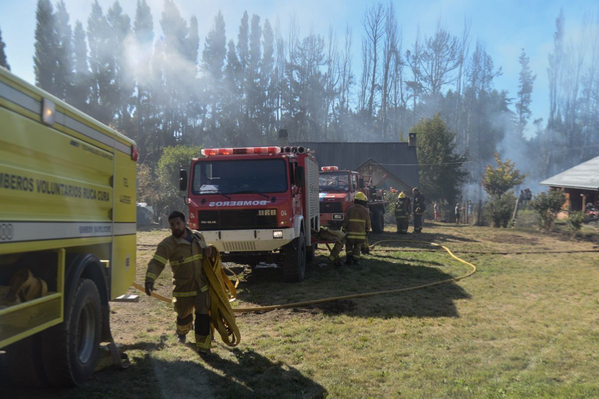 Contuvieron Un Voraz Incendio En El Este | ANB :: Agencia De Noticias ...