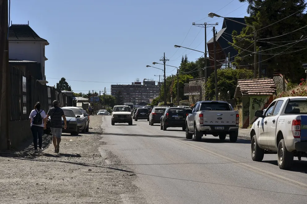El domingo, un tramo de Bustillo será mano única