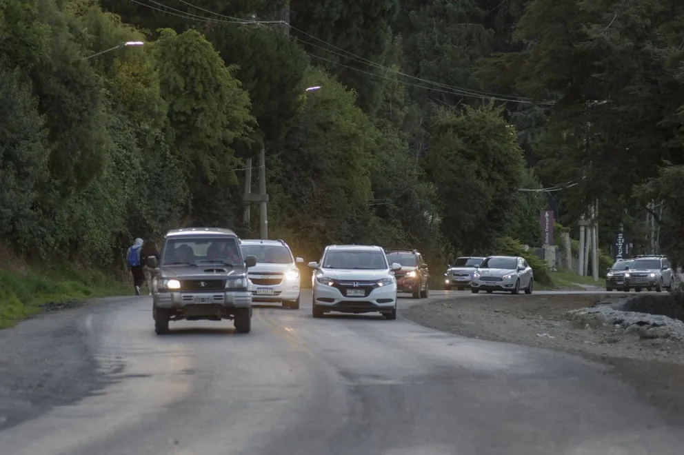 La avenida Bustillo es de la Municipalidad, vendrá alguna novedad de la mano de este traspaso? 