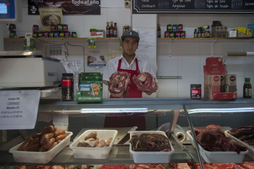 Rige el reintegro de 10% para compras con tarjetas de débito en carnicerías