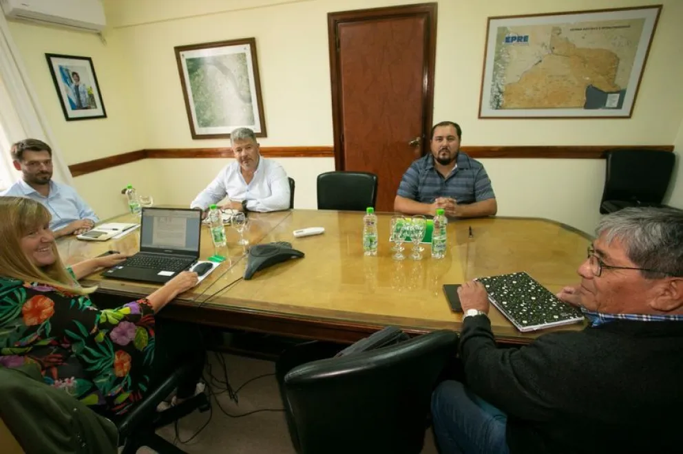 El gobierno provincial mejoró la propuesta de aumento salarial