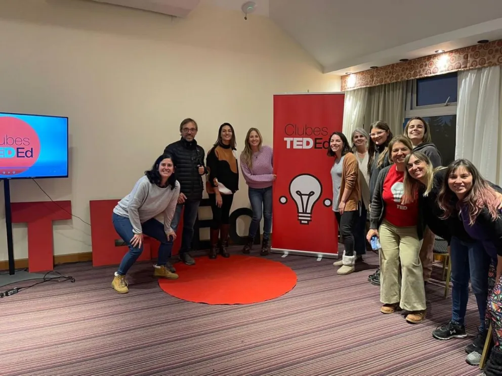 Invitan a escuelas a participar en la edición 2023 de Clubes TED-Ed