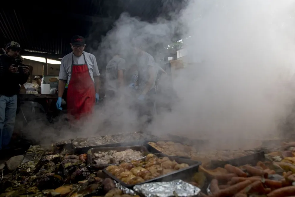 Mañana vuelve la Fiesta Nacional del Curanto
