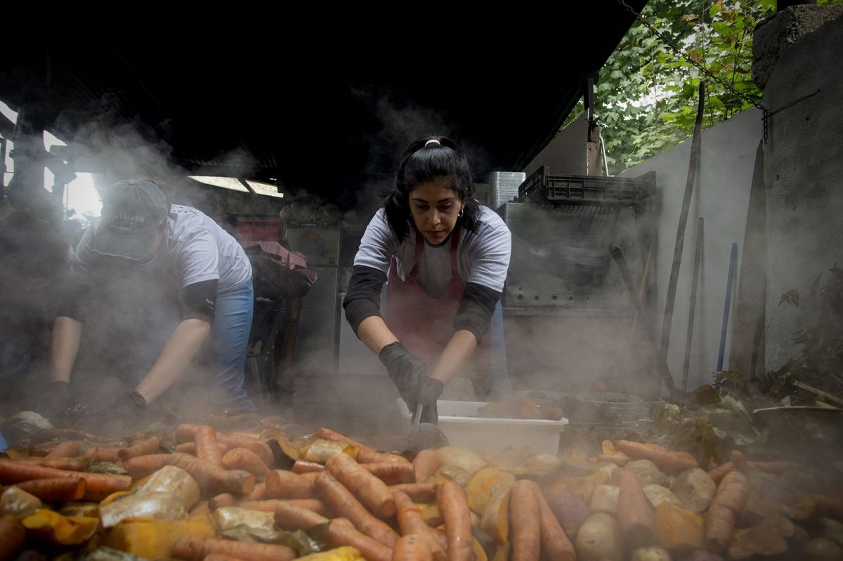 Colonia Suiza vivió otra gran Fiesta del Curanto