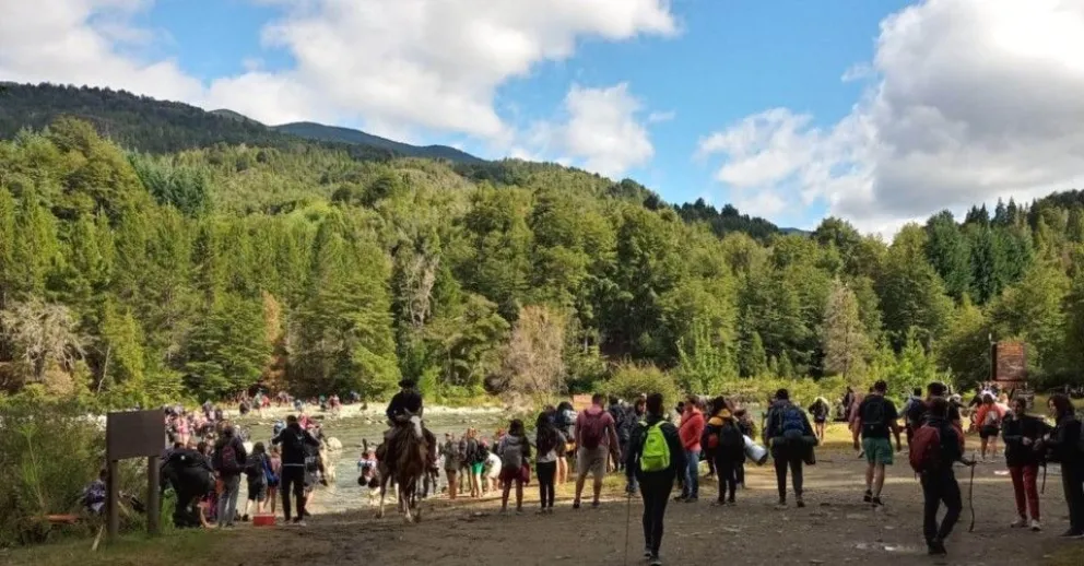 El impacto ambiental que produce la viralización de los entornos naturales