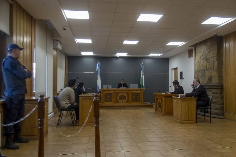 Intentó robar un cajón de cerveza de un supermercado y quedó imputado