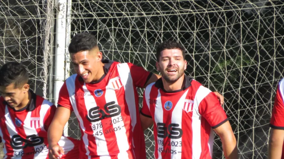 Estudiantes Unidos sigue paso firme y manda en Lifuba