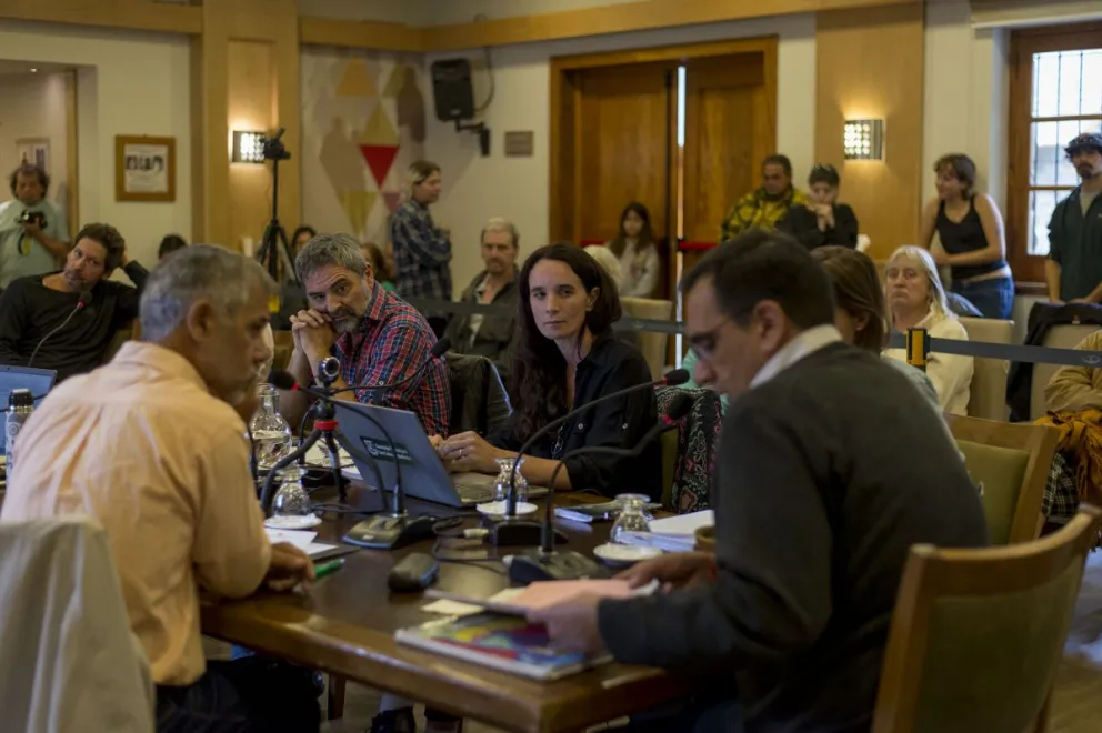 El proyecto de un hotel en el oeste, vuelve a estar en el centro de la polémica