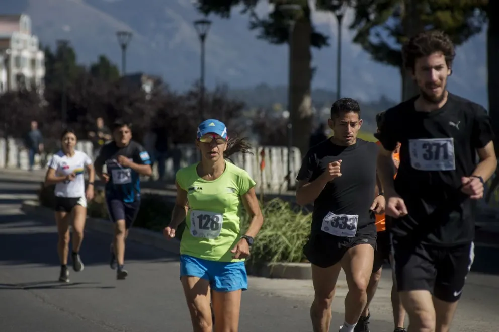 La carrera largará a las 16hs desde el Puerto San Carlos. Foto ilustrativa: Marcelo Martínez