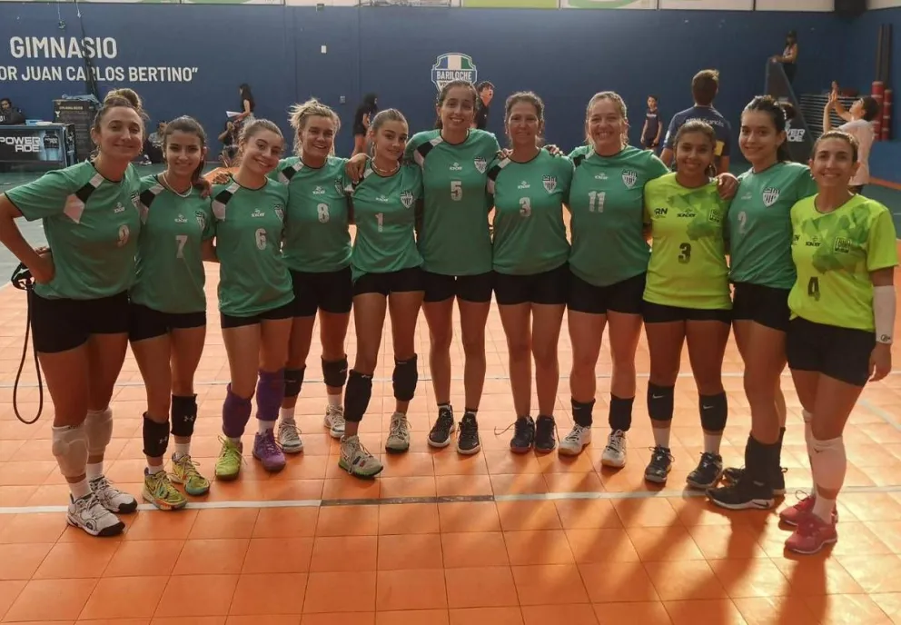 Centenario y Cipolletti, los dueños del Bariloche Voley Tour