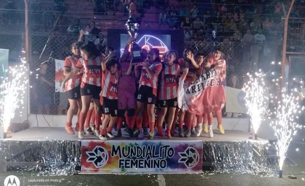 En Roca, títulos y festejos barilochenses