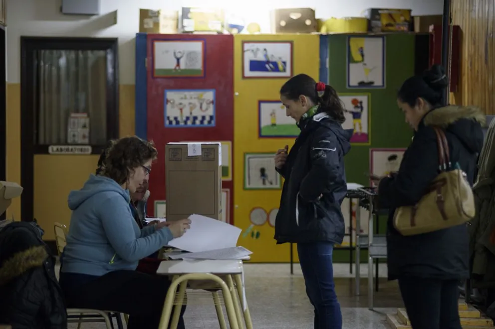 Solicitan que candidatos a intendente que tengan cargos públicos tomen licencia sin goce de haberes