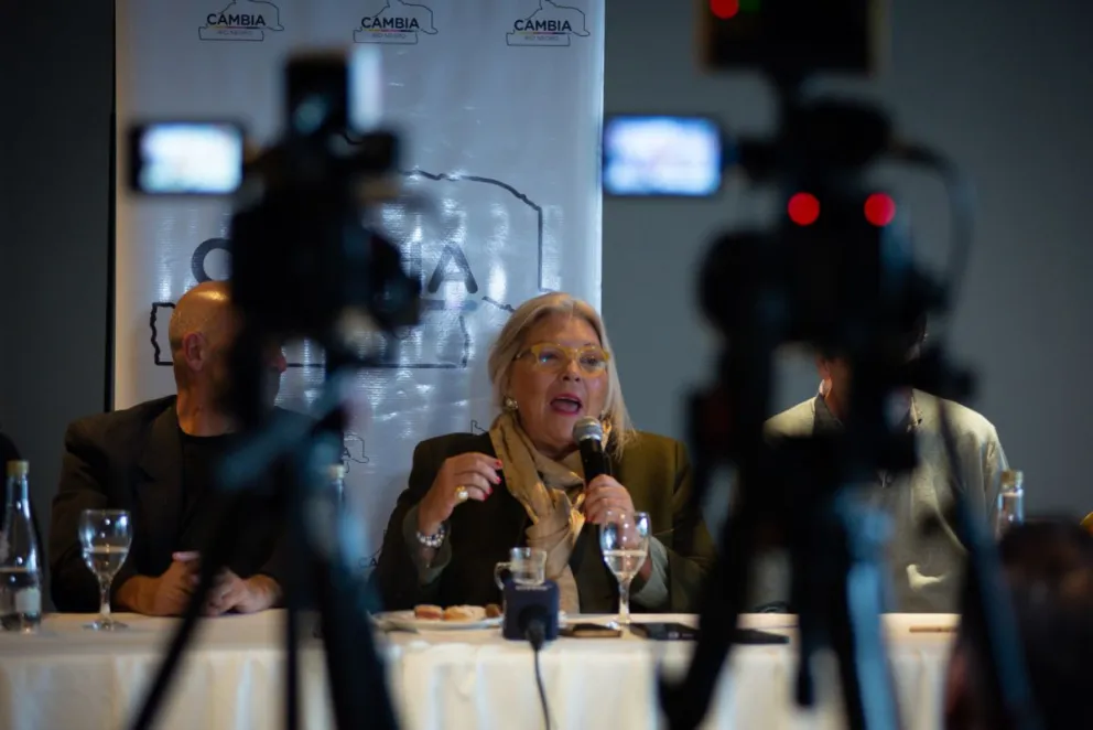 Elisa Carrió llegó a Bariloche para apoyar a Tortoriello