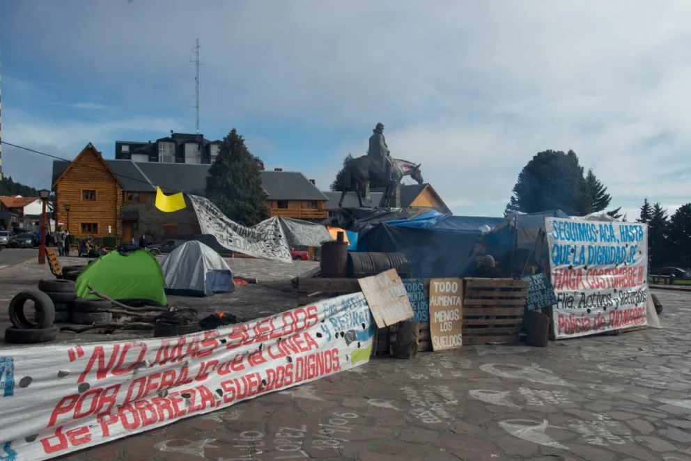 El gobierno provincial dio marcha atrás con los traslados policiales