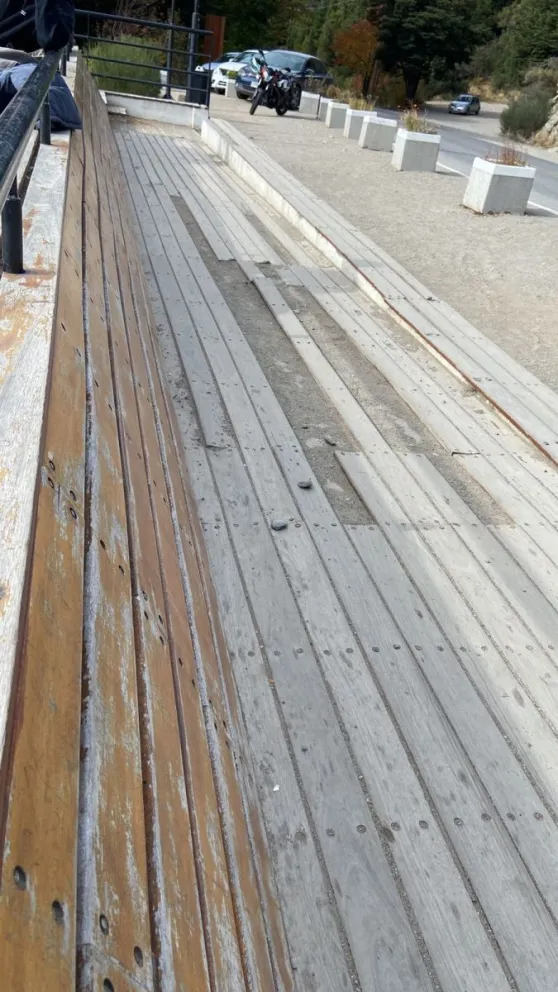 El estado de abandono del mirador de Punto Panorámico preocupa a los vecinos