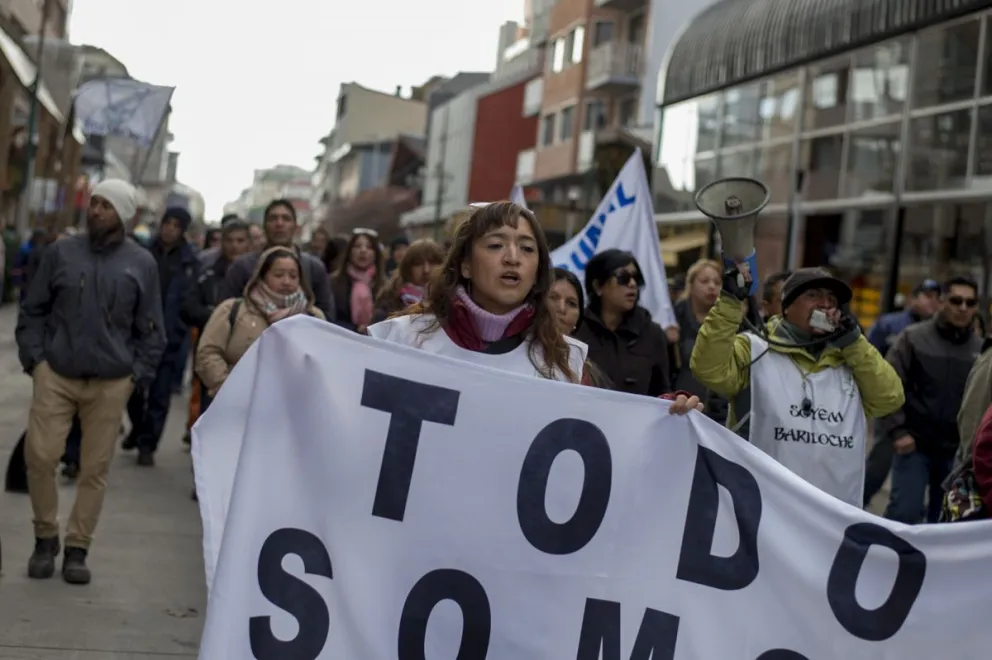Cortés le pidió a Gennuso transparencia en  las contrataciones municipales